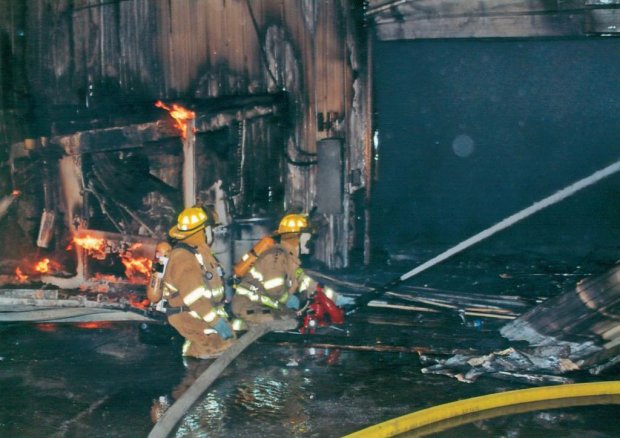 Water World Fire 002.jpg Water World Fire 002.jpg